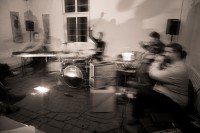 http://www.aufmerksamsitzen.de/files/gimgs/th-72__K5A2382-s.jpg